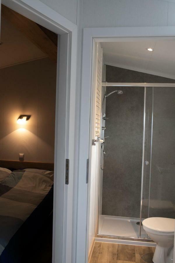 Zuiderzee-Chalet 22 Molkwerum Exteriör bild